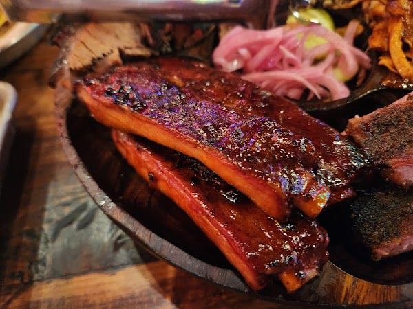 230 Sportsbar (Madison Tavern)