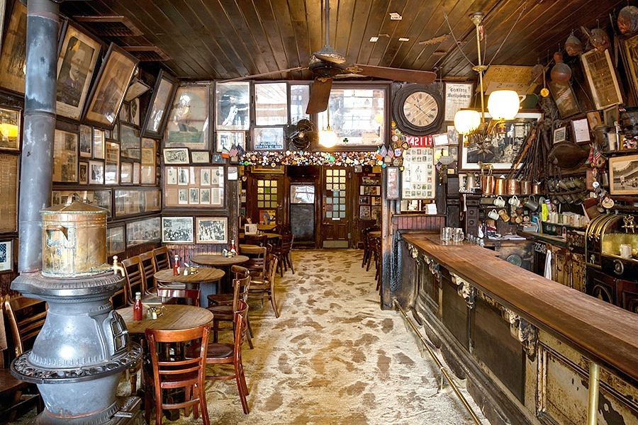 Jeremy's Ale House