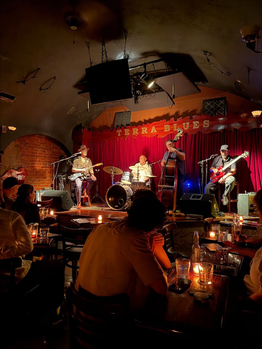 Terra Blues, New York