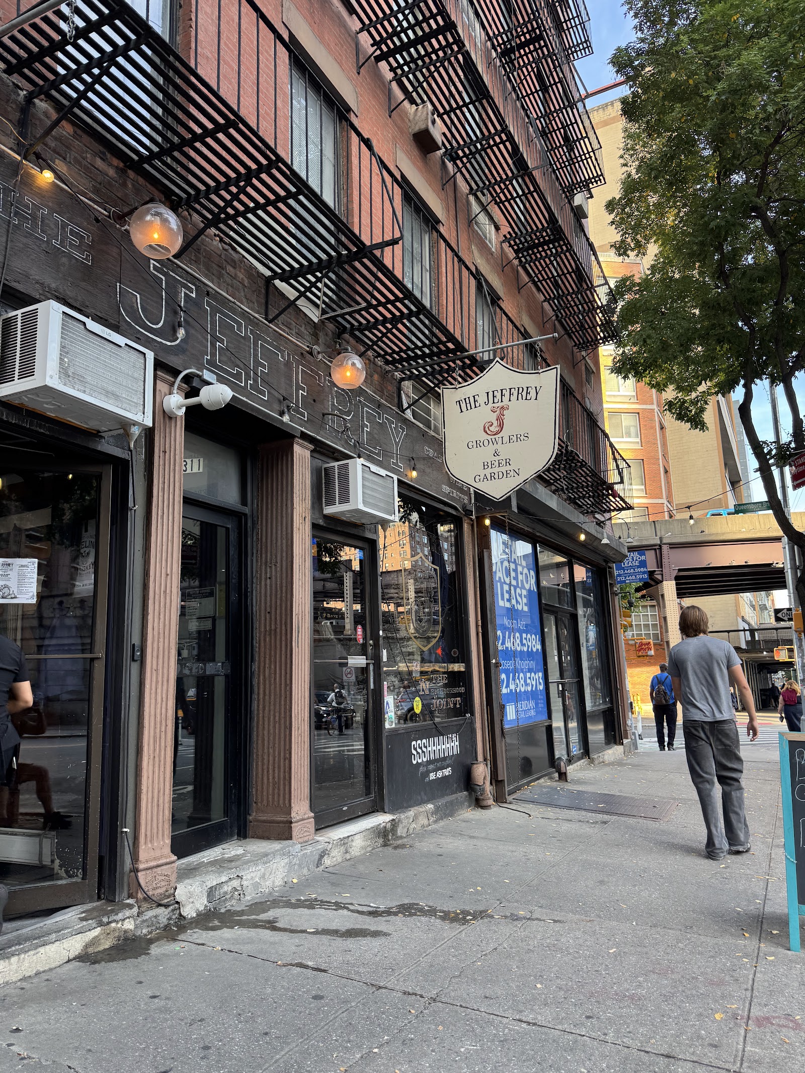 The Jeffrey Craft Beer & Bites