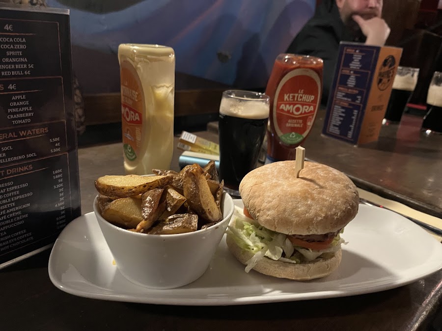 King's Pub, Nice