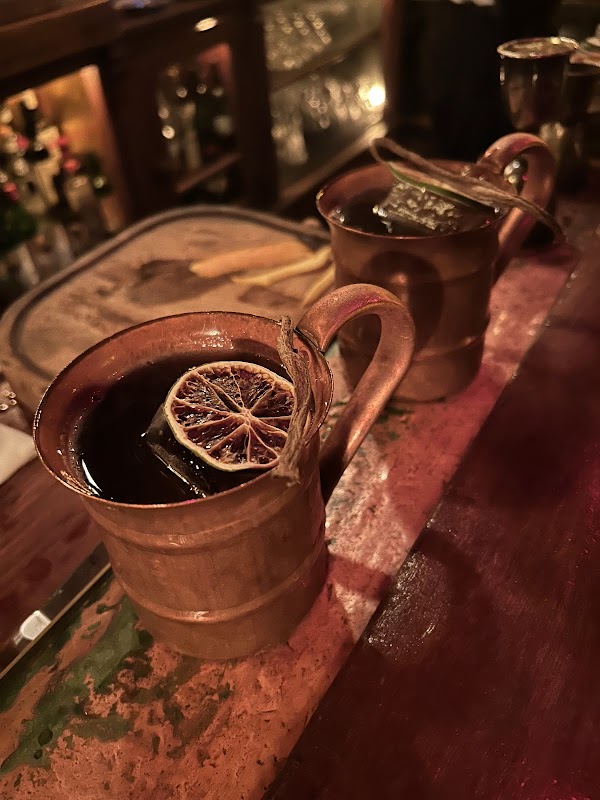 Bar Augusta Tarlogie in Osaka