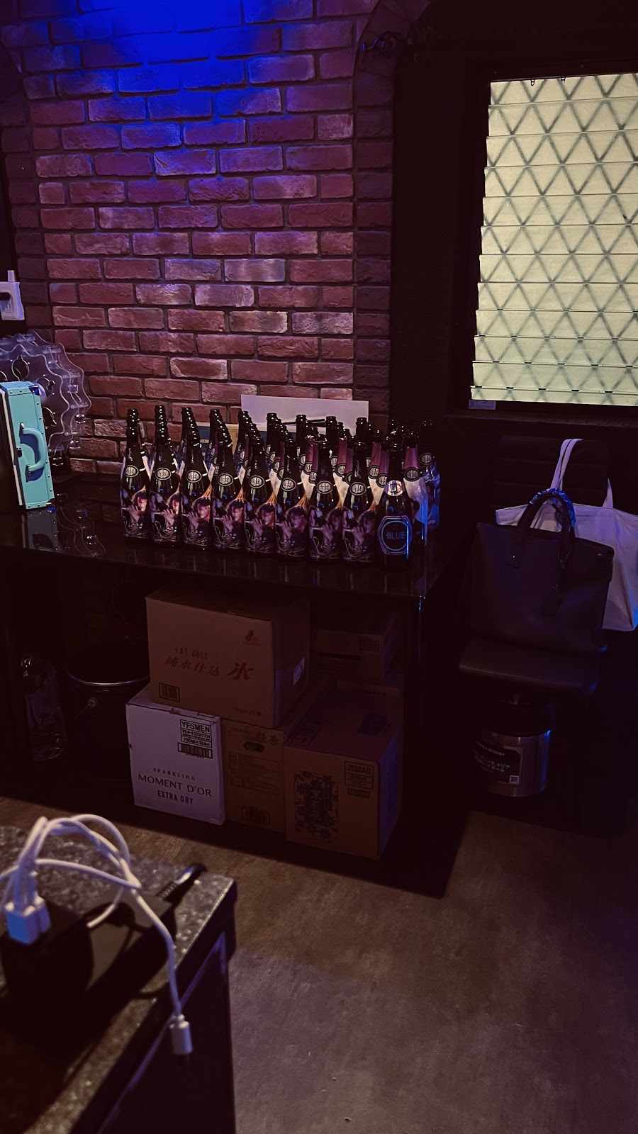 Japan Blue Spirits Bar, Osaka