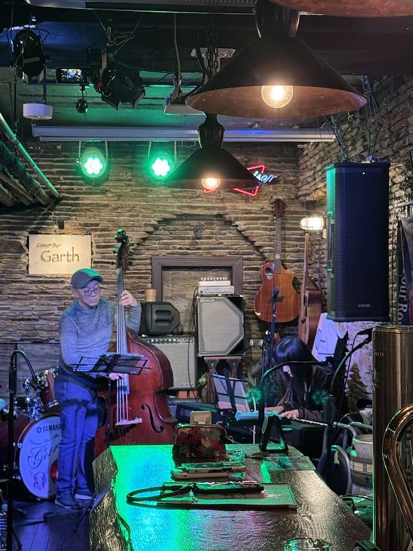 Bar Okada