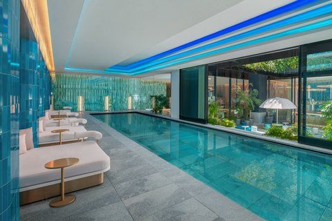 The W Lounge, Osaka