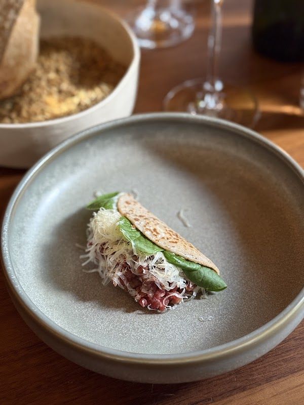 Maaemo Bar
