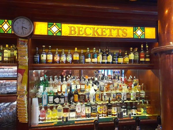 Dubliner Folk Pub