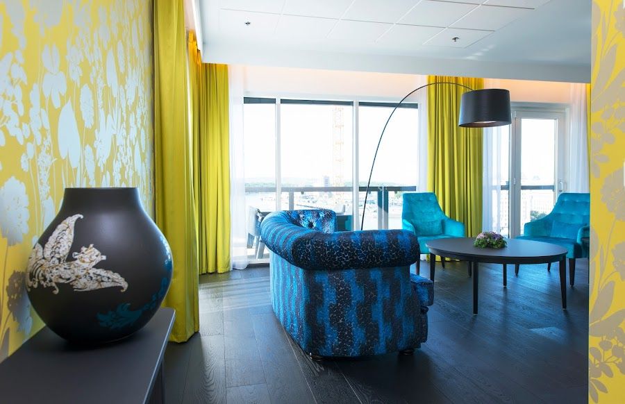 Sky Bar at Thon Hotel Opera, Oslo