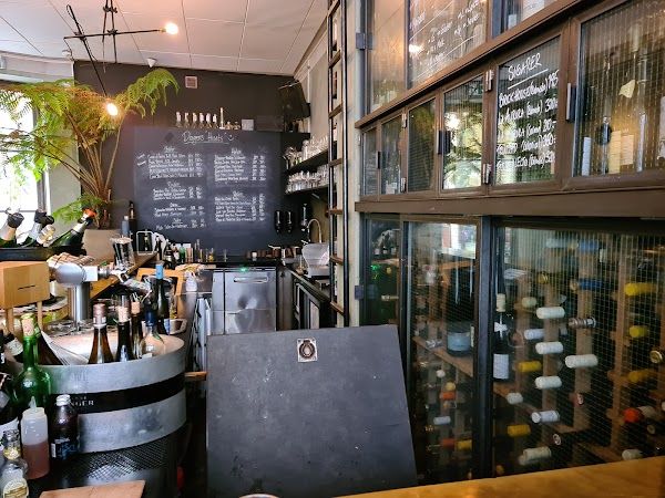 Statholdergaarden Bar