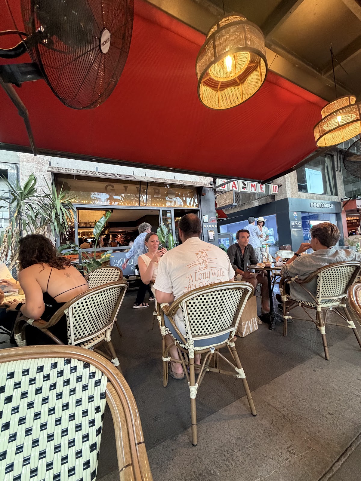Ginbo, Palma