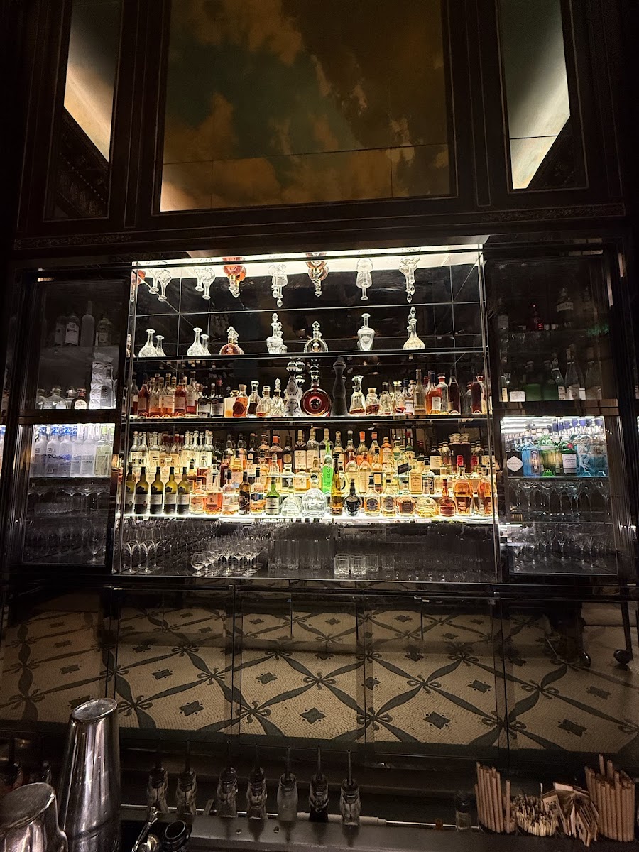 Bar 228 at Le Meurice, Paris