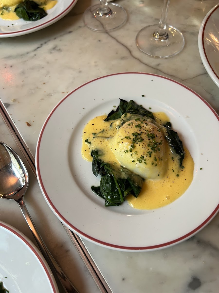 Le Dauphin, Paris