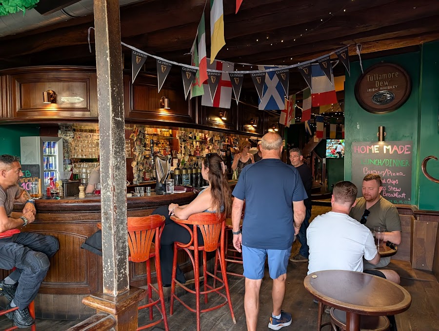 Le Galway, Paris