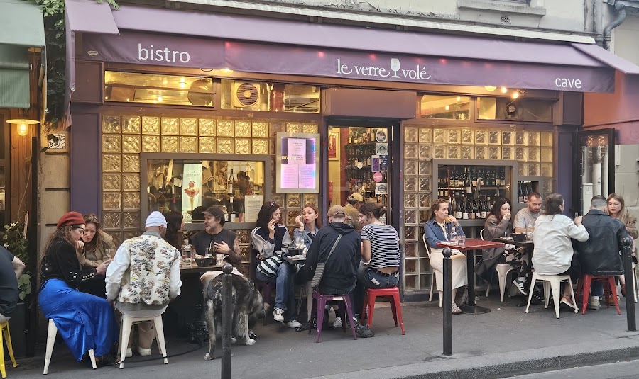 Le Verre Vol&eacute;, Paris