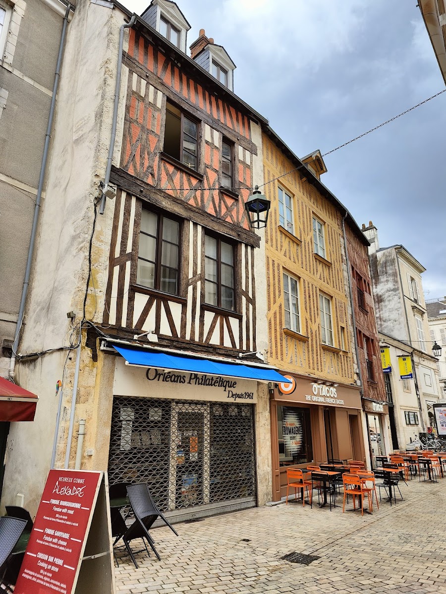 Le Vrai Paris, Paris