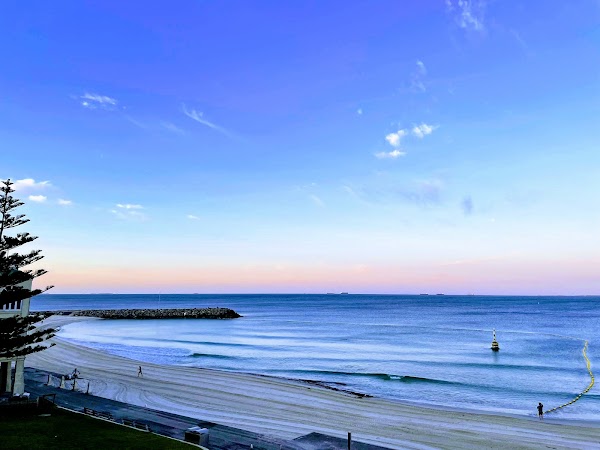Cottesloe Beach Hotel in Perth