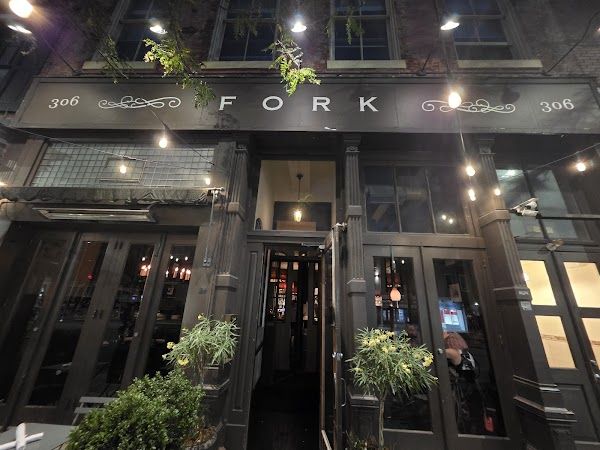 Fountain Restaurant Bar