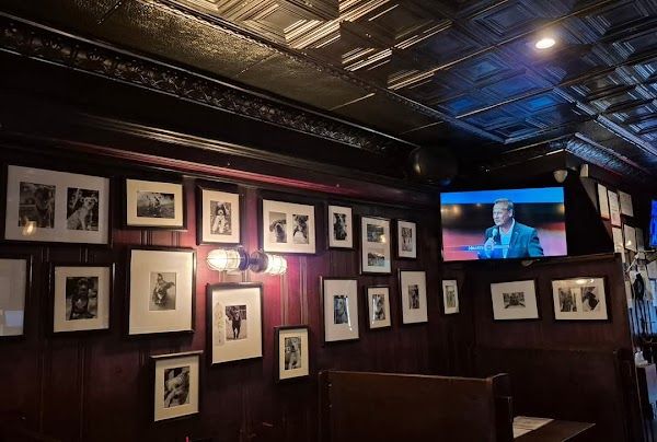 Good King Tavern