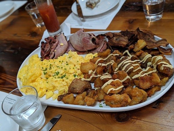 Good King Tavern