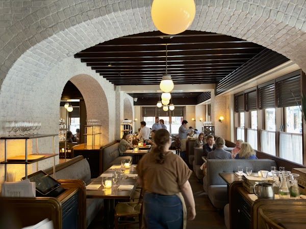 Good King Tavern