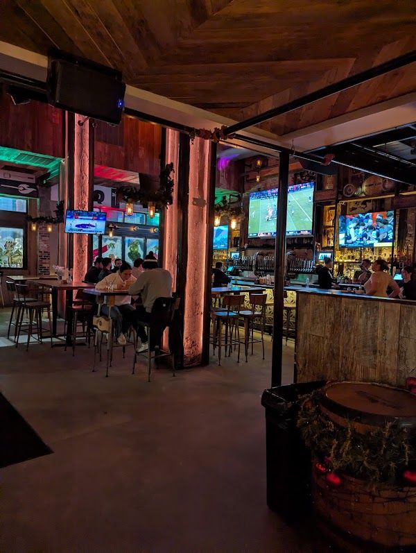 Good King Tavern