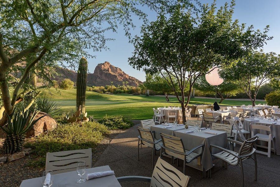The Living Room at Mountain Shadows, Phoenix