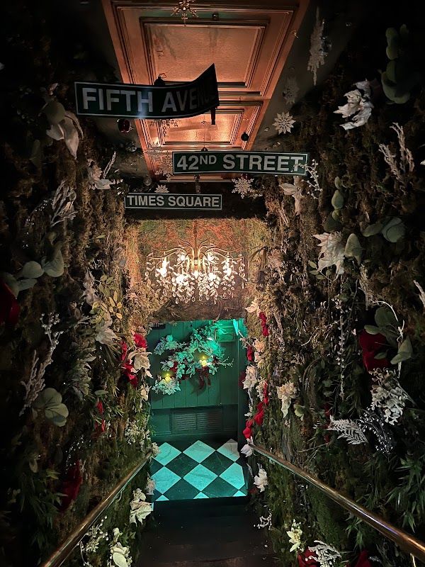 Bitter & Twisted Cocktail Parlour