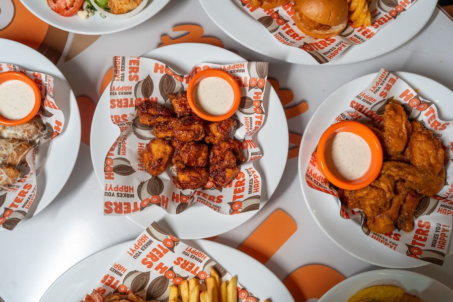 Hooters Phuket, Phuket