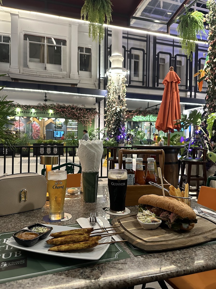 The Irish Times Pub, Phuket