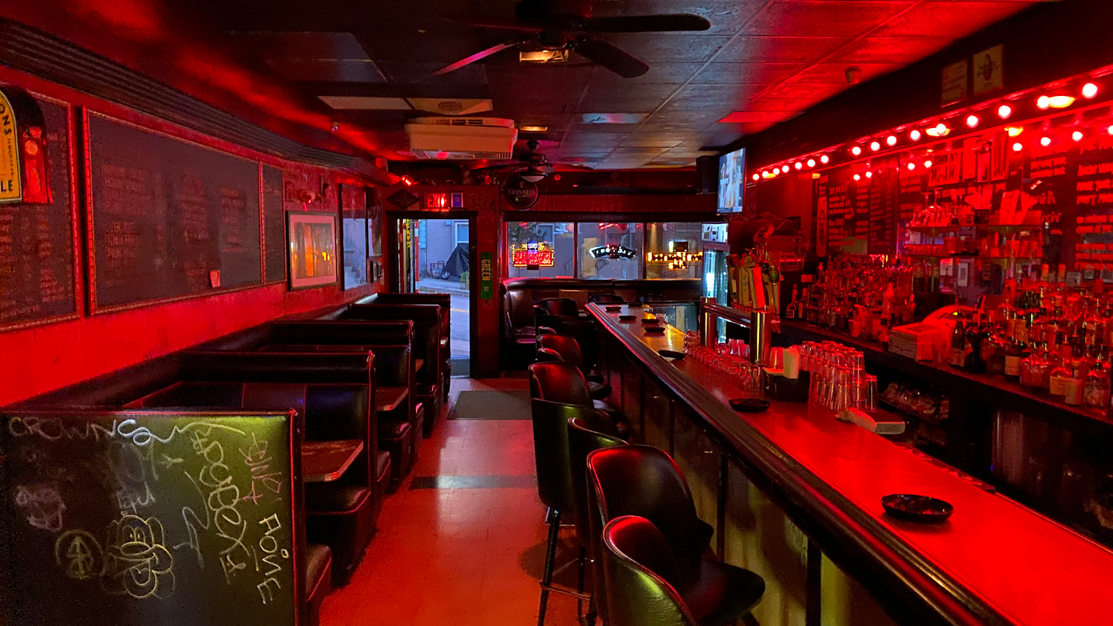 Gooski's Pittsburgh bar interior