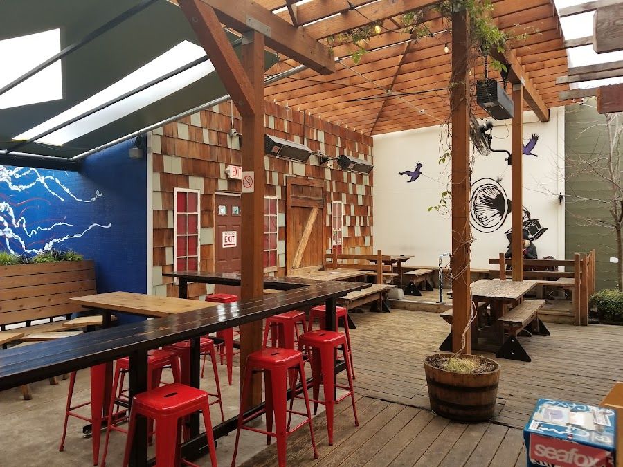 Bar From Far, Portland