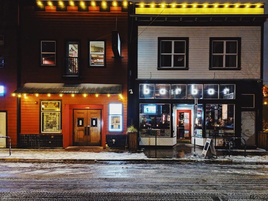 Bar From Far, Portland