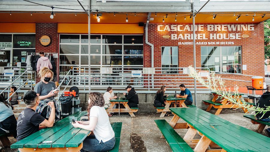 Cascade Brewing Barrel House, Portland