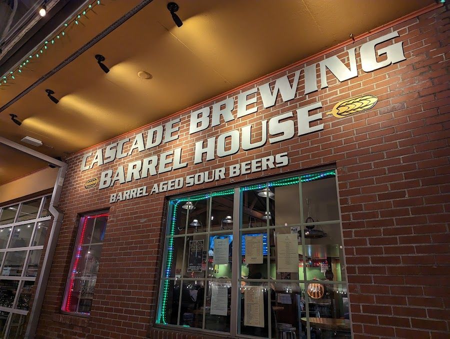 Cascade Brewing Barrel House, Portland