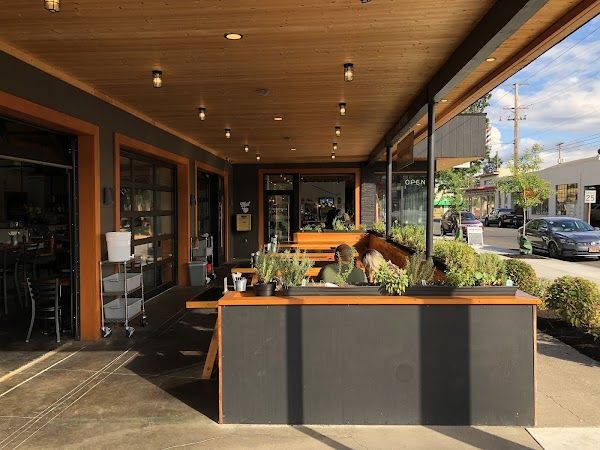 Multnomah Whiskey Library