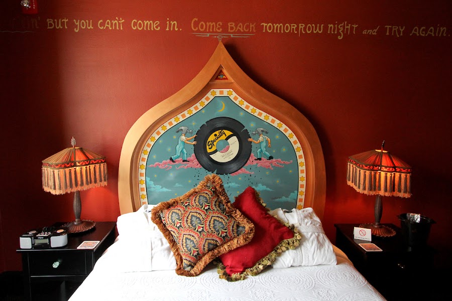 McMenamins Crystal Hotel, Portland