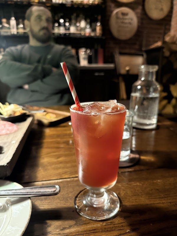 Teardrop Cocktail Lounge