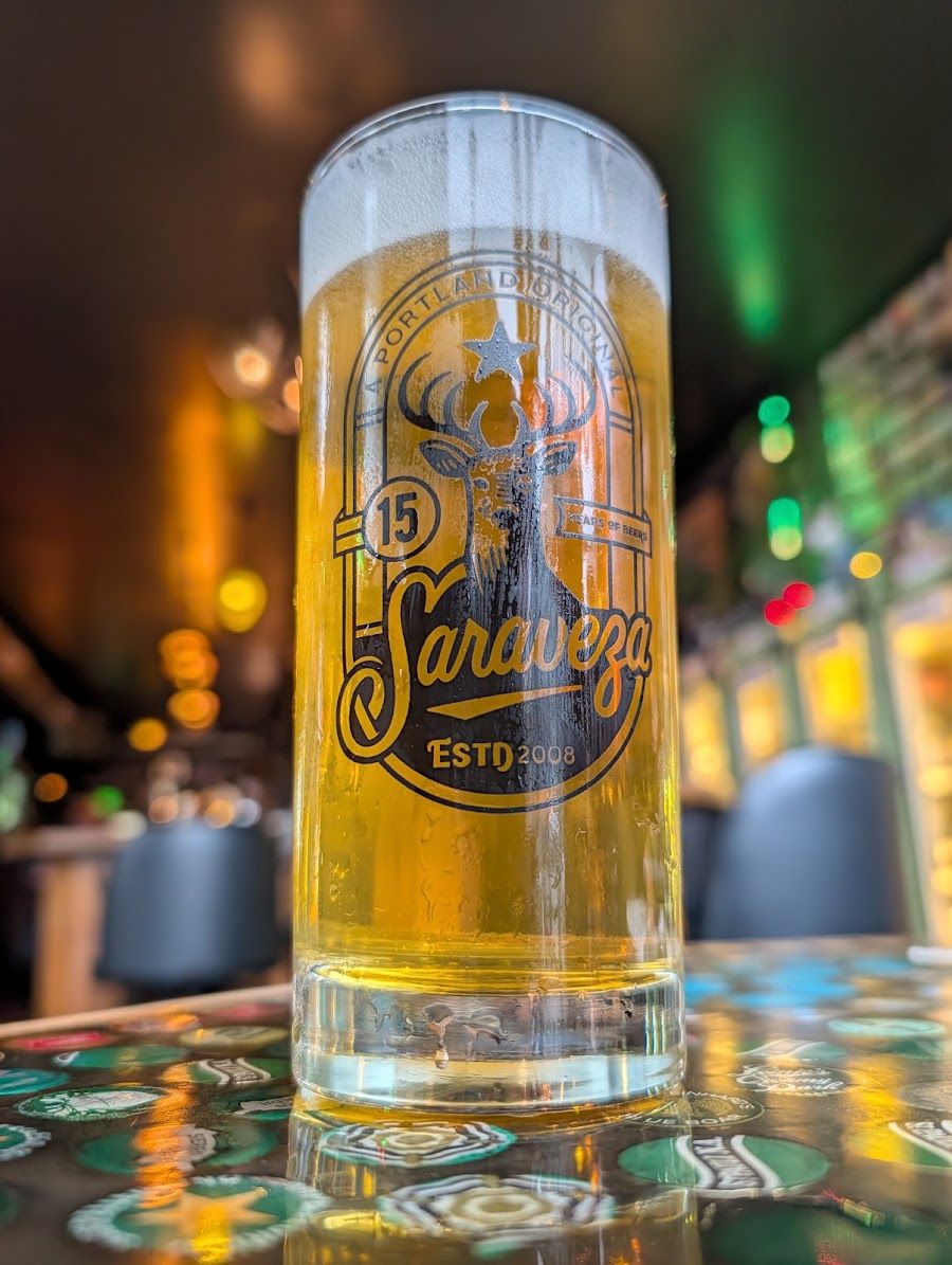Saraveza Bottle Shop, Portland