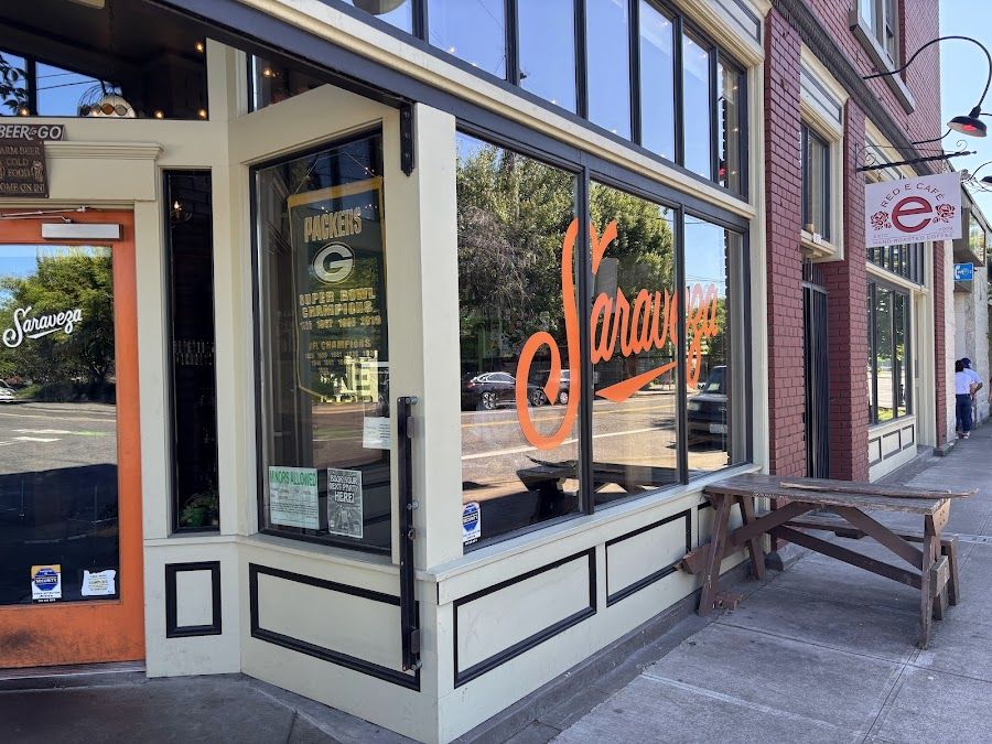 Saraveza Bottle Shop, Portland