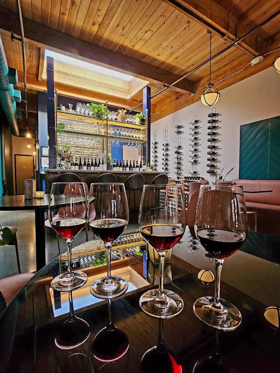 Stem Wine Bar, Portland