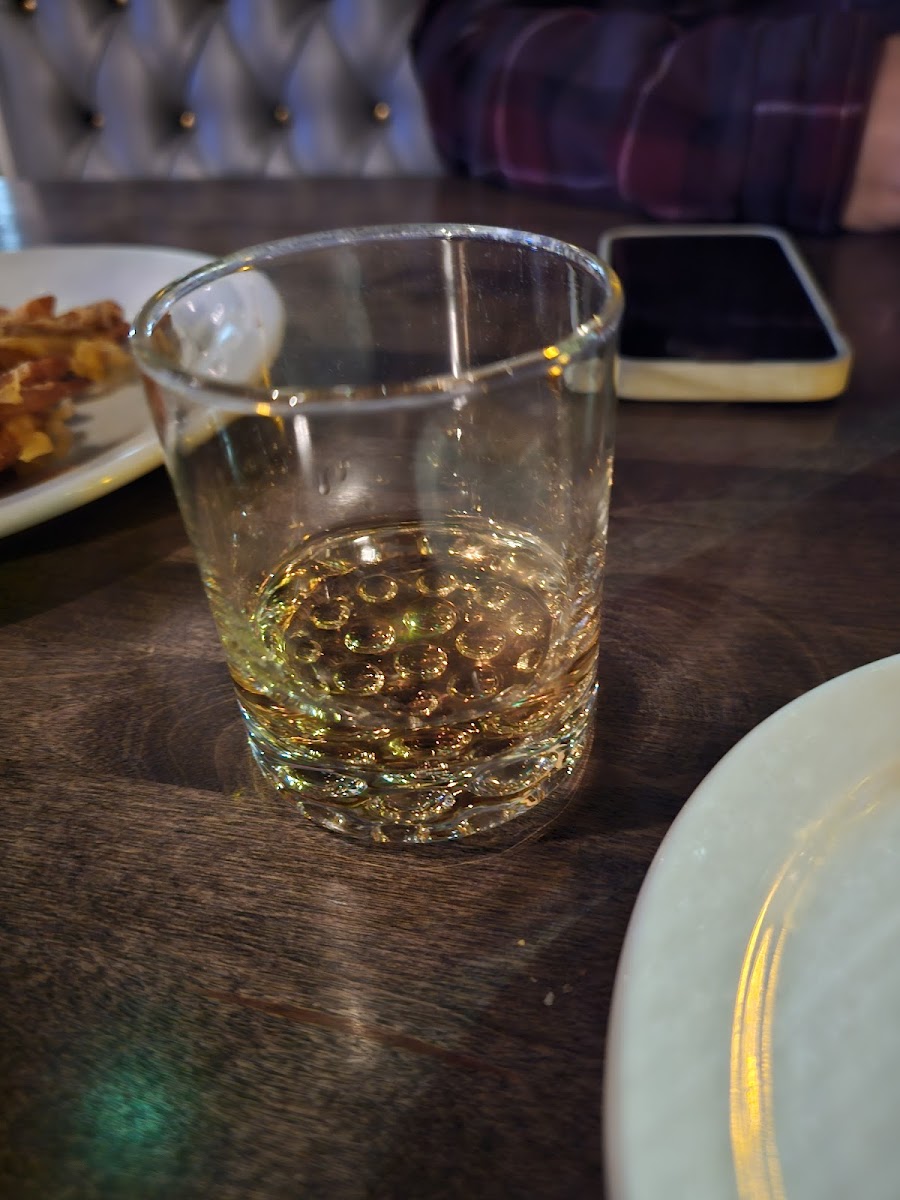 The Old Gold, Portland