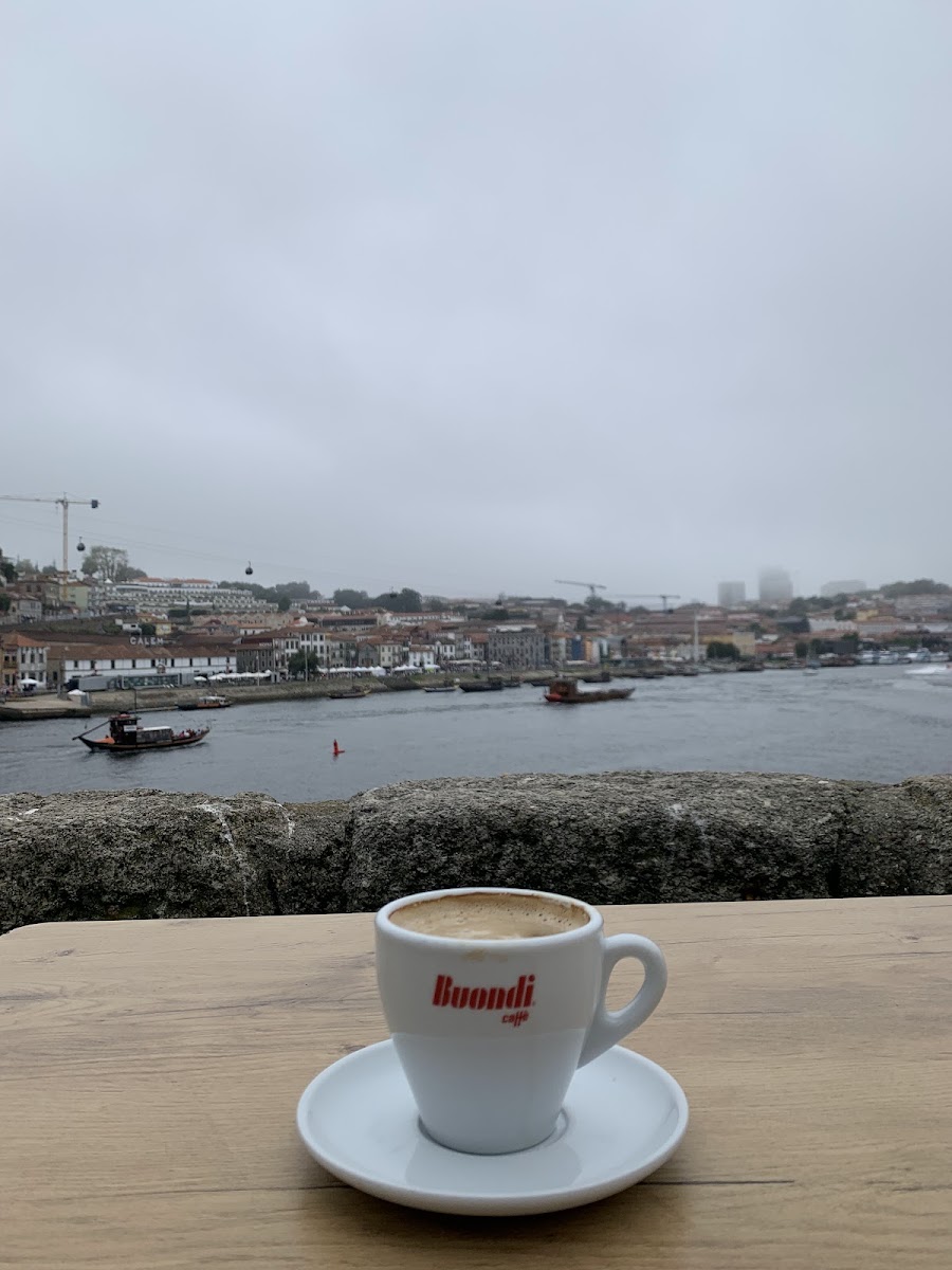 Bar da Ponte Pensil, Porto
