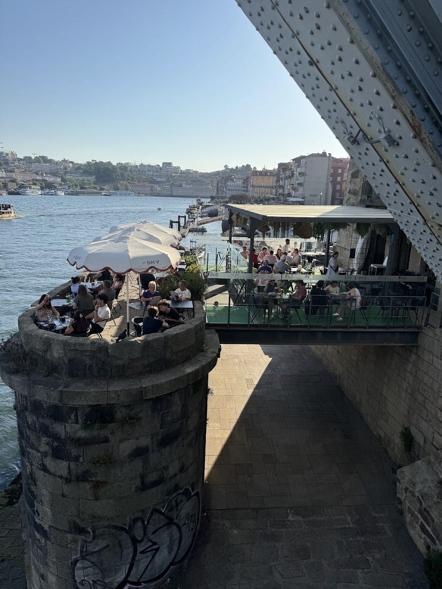 Bar da Ponte Pensil, Porto