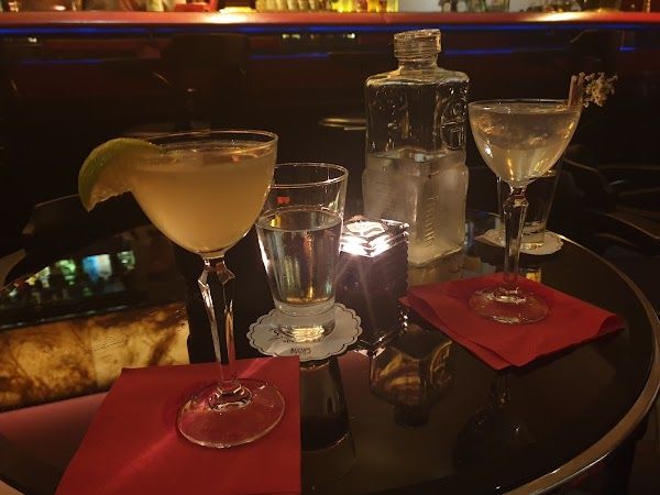 Cash Only Bar