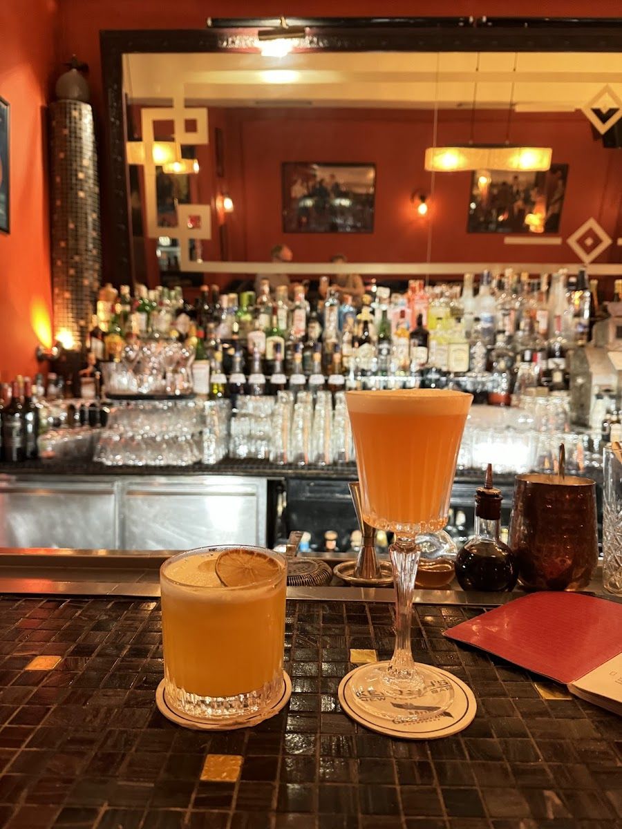 L'Fleur, Prague