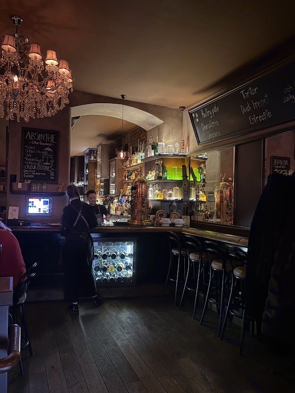 Bugsy's Cocktail Bar