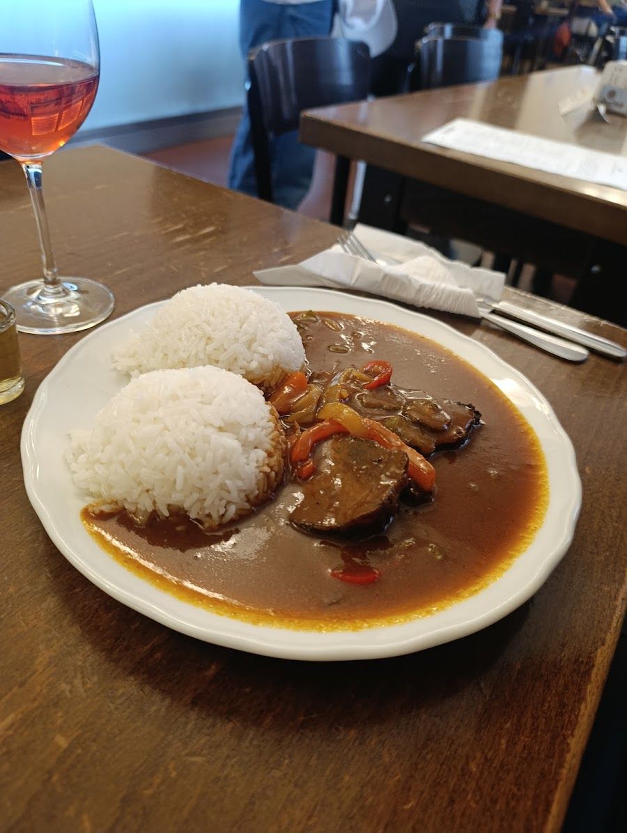 Lokal Dlouha, Prague