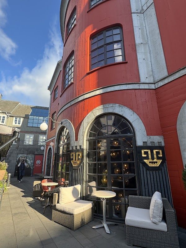 Dill Restaurant Bar