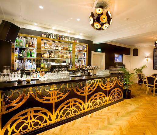 Petersen Suite
