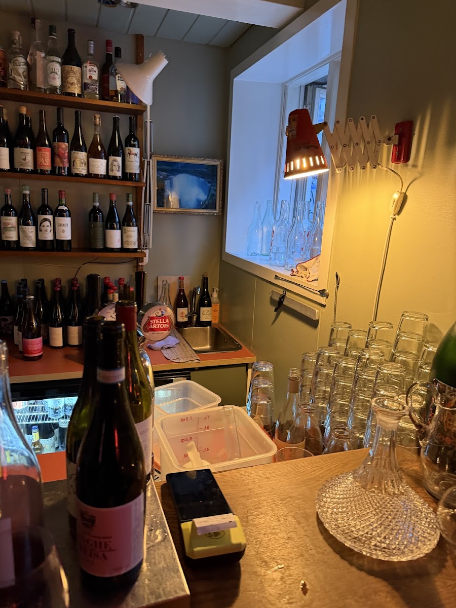 Vinstukan Tiu Sopar, Reykjavik